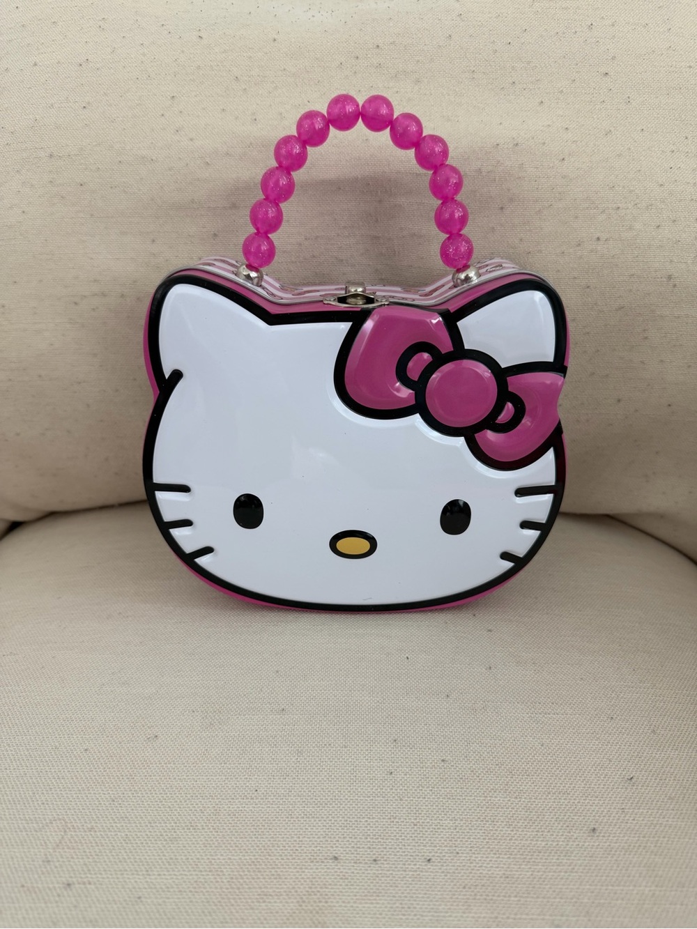 Hello Kitty White Face Purse with Pink Bow and Beaded Handle